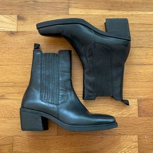 Vagabond Simone black leather western ankle boots